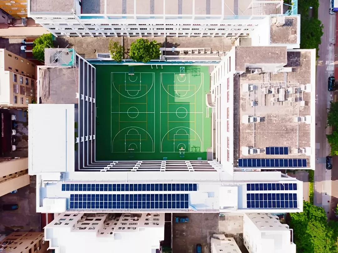 学校